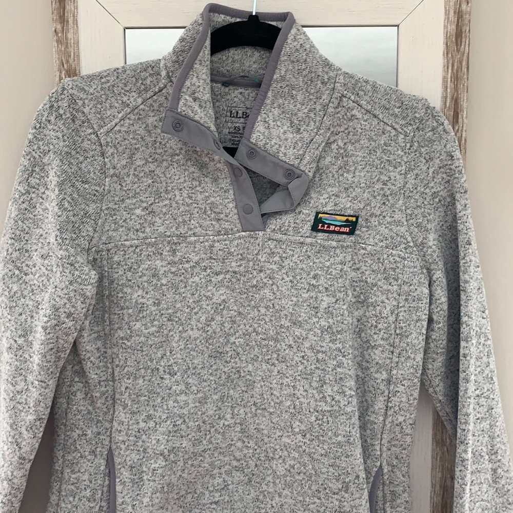 LL Bean pullover